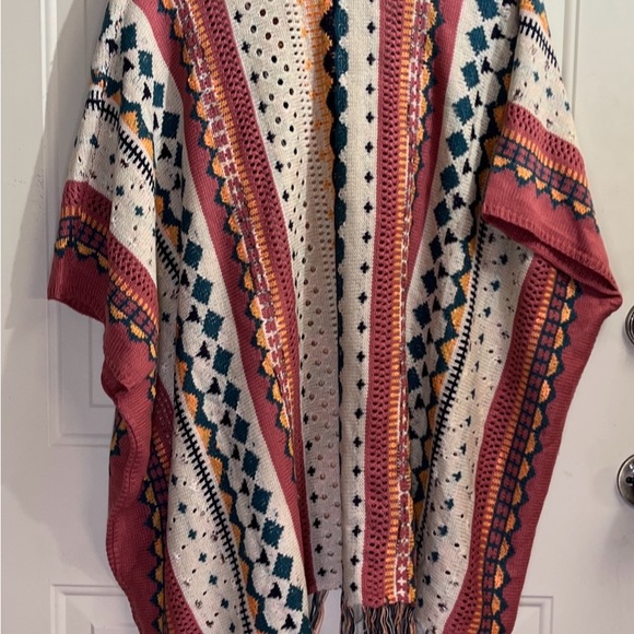 Easel Pink and Orange Shrug Sweater with Vibrant Design - Picture 8 of 9